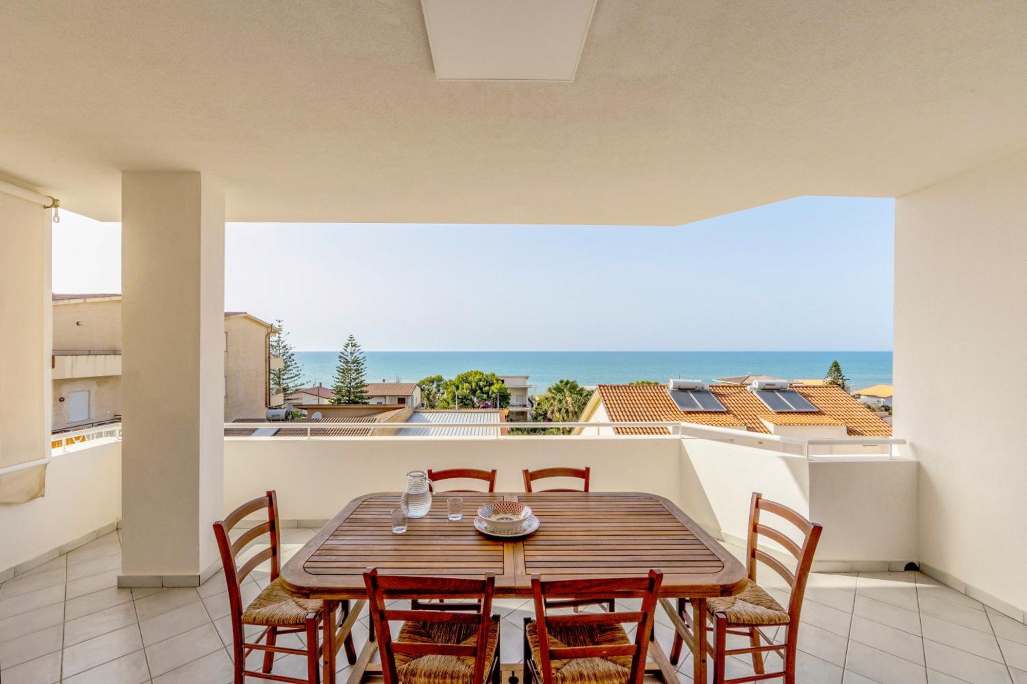 Battigia Casa Vacanze-Алкамо Марина Екстериор снимка